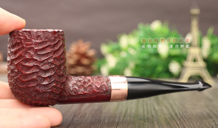 �������˵�ɭPetersonʯ�ľ�̶� 2025��ʥ���ڼ�� ����107-8