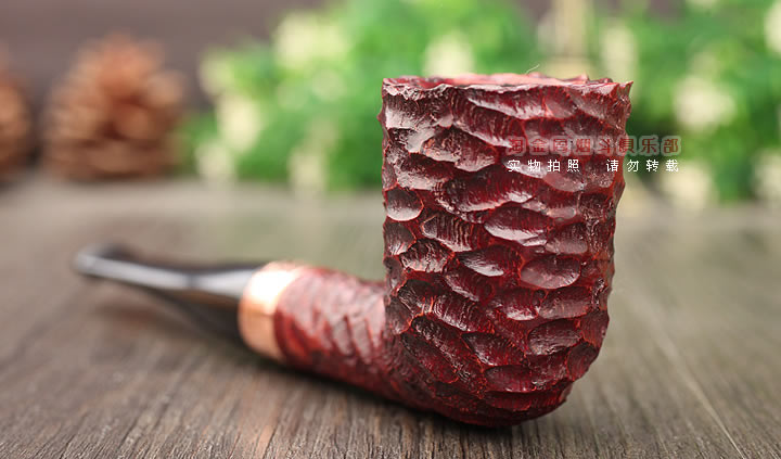 �������˵�ɭPetersonʯ�ľ�̶� 2025��ʥ���ڼ�� ����120-2